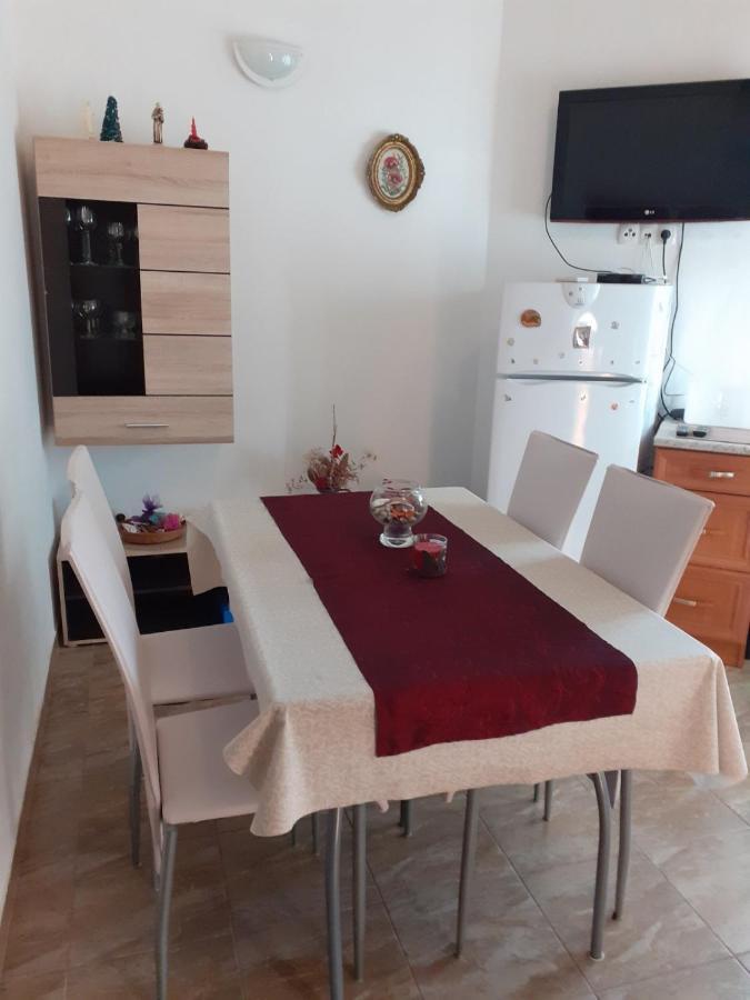 Iva Apartments Silo  Bagian luar foto